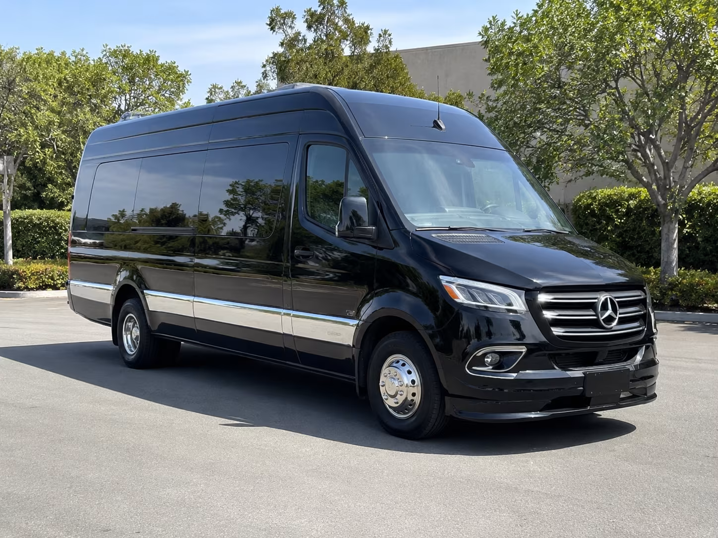 8 passenger sprinter van