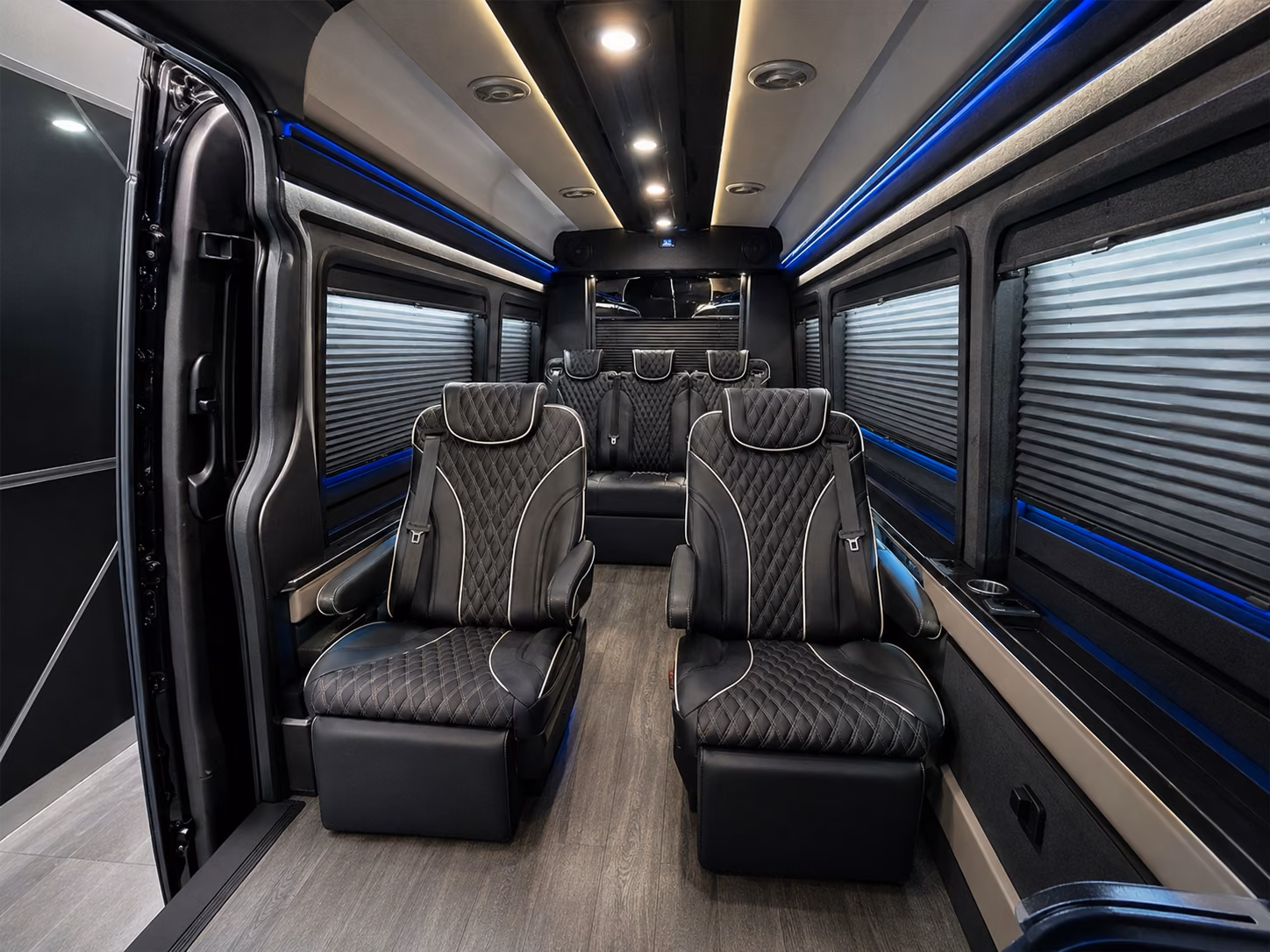thornton 18 passenger sprinter van inside