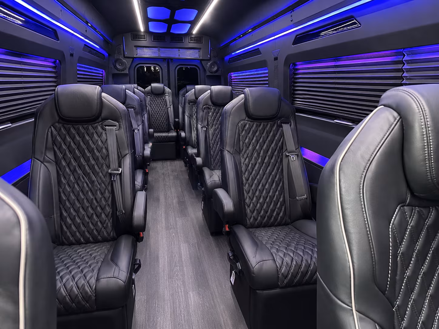 thornton 20 passenger sprinter van inside
