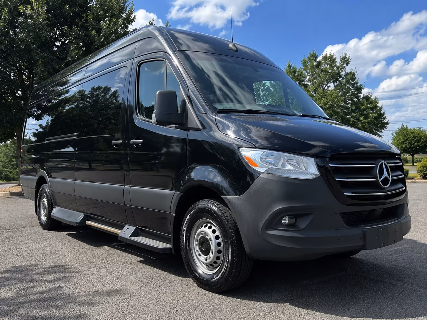 thornton employee shuttle van service